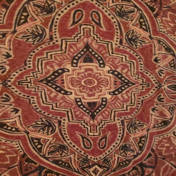 Shirt - Picture 3 of 4